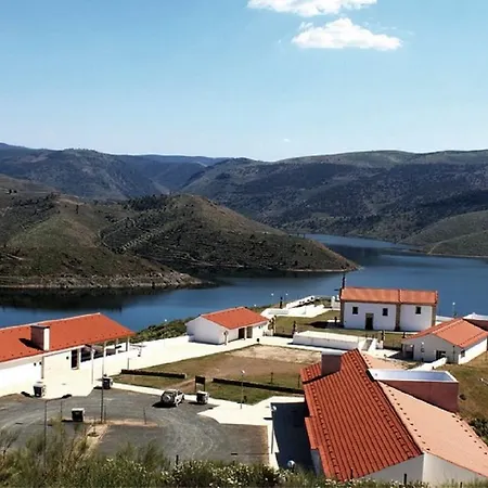 Alojamento Rural De Colmeais *